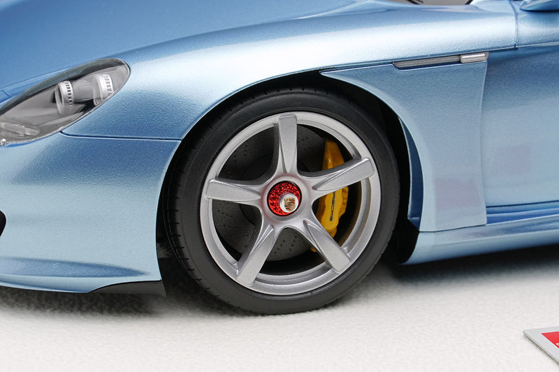 Laden Sie das Bild in Galerie -Viewer, EIDOLON EML070H 1/18 Porsche Carrera GT 2004 Horizon Blue Metallic Limited 100pcs Make Up 1/18 EML070H
