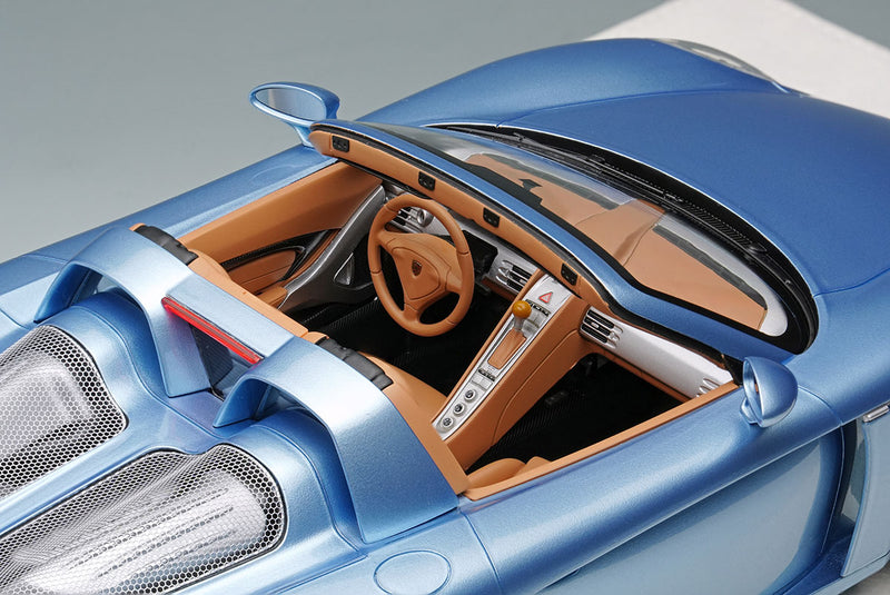Laden Sie das Bild in Galerie -Viewer, EIDOLON EML070H 1/18 Porsche Carrera GT 2004 Horizon Blue Metallic Limited 100pcs Make Up 1/18 EML070H
