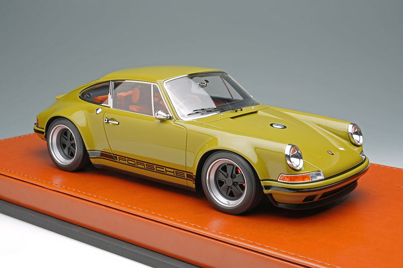 Laden Sie das Bild in Galerie -Viewer, EIDOLON EML090H 1/18 Singer 911(964) Coupe Olive Drab Limited 60pcs Make Up 1/18 EML090H
