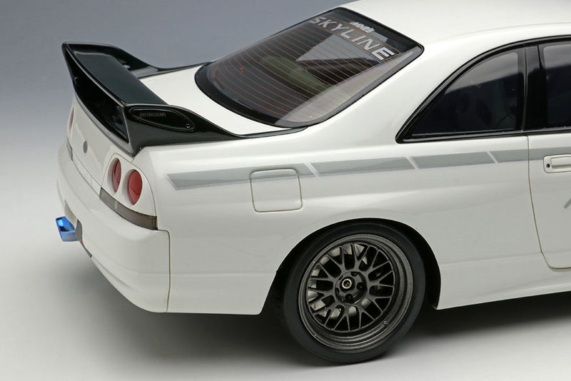 Cargue la imagen en el visor de la galería, Pre-Order EIDOLON EML113 1/18 Built By Legends Mine&#39;s Skyline GT-R (BCNR33)
