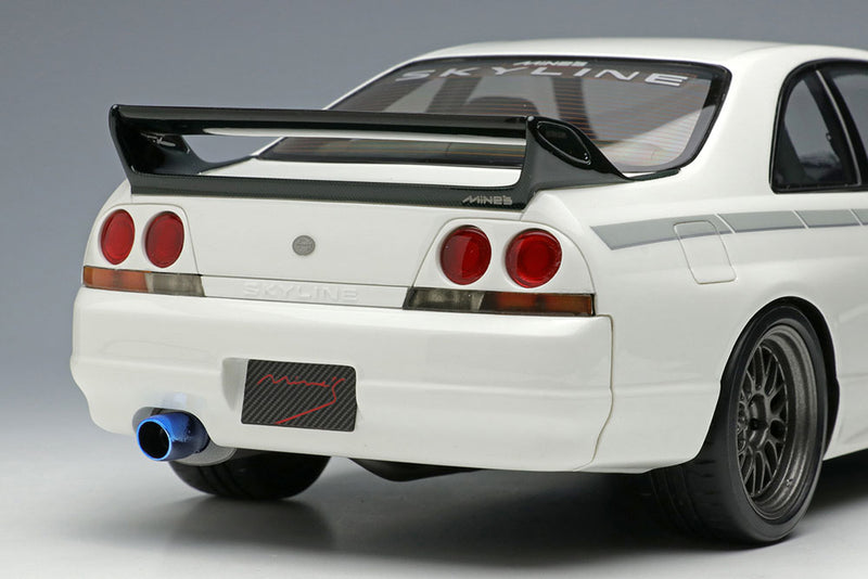 Chargez l&#39;image dans la visionneuse de la galerie, Pre-Order EIDOLON EML113 1/18 Built By Legends Mine&#39;s Skyline GT-R (BCNR33)
