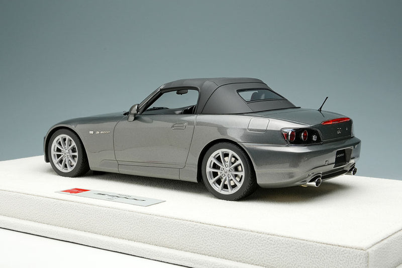 Laden Sie das Bild in Galerie -Viewer, EIDOLON EML118C 1/18 Honda S2000 (AP2) 2005 Moon Rock Metallic
