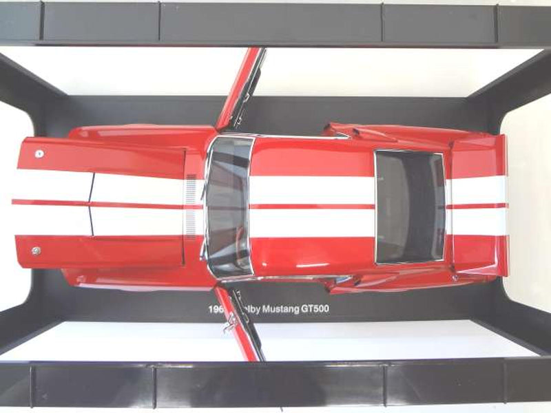Laden Sie das Bild in Galerie -Viewer, AUTOart &quot;MILLENNIUM&quot; 1/18 1967 Shelby Mustang GT500 (Red/White) Scale Car– Used

