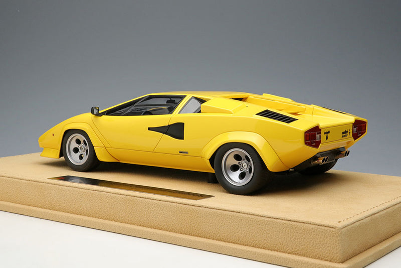 Load image into Gallery viewer, IDEA IM065D 1/18 Lamborghini Countach LP5000S 1982 Yellow
