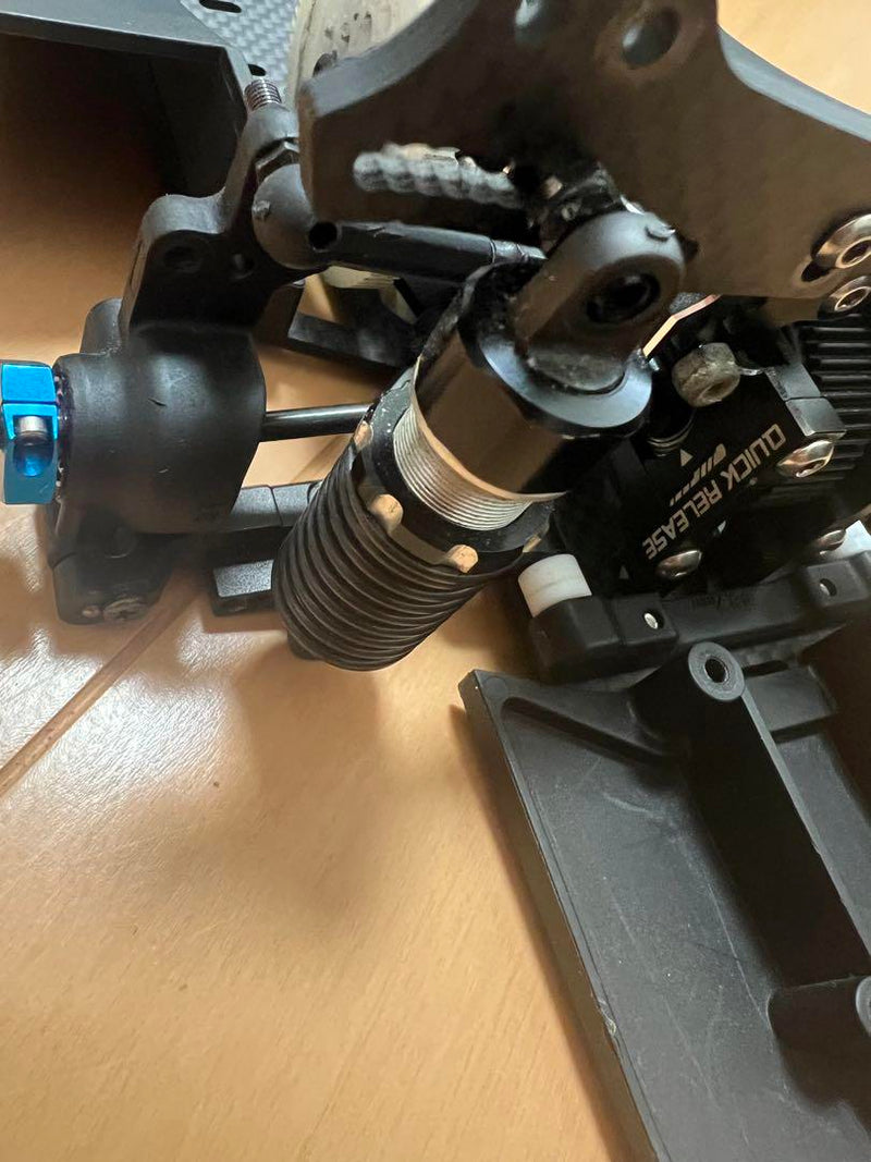 Chargez l&#39;image dans la visionneuse de la galerie, Used YOKOMO YD-2S with many optional parts from Yea Racing and Overdose
