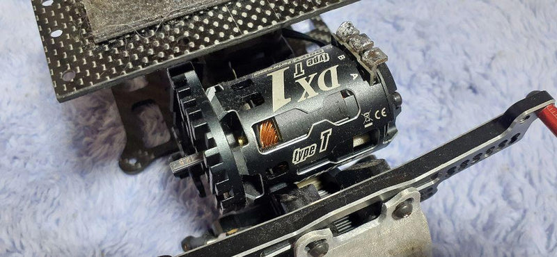 Chargez l&#39;image dans la visionneuse de la galerie, Used Yokomo YD-2SX3 with Hightraction Chassis Servo &amp; Gyro
