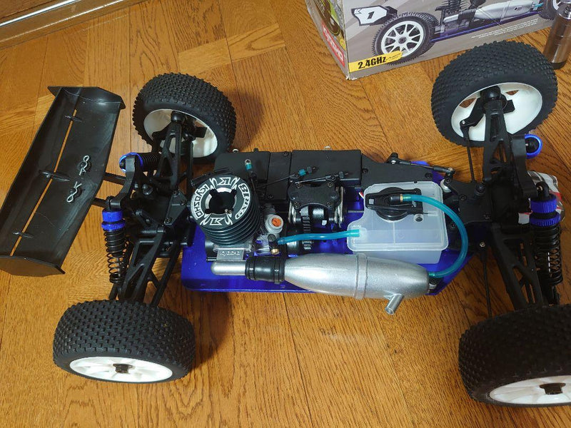 Laden Sie das Bild in Galerie -Viewer, Kyosho DBX 2.0 ReadySet GP Buggy New Unused - Used
