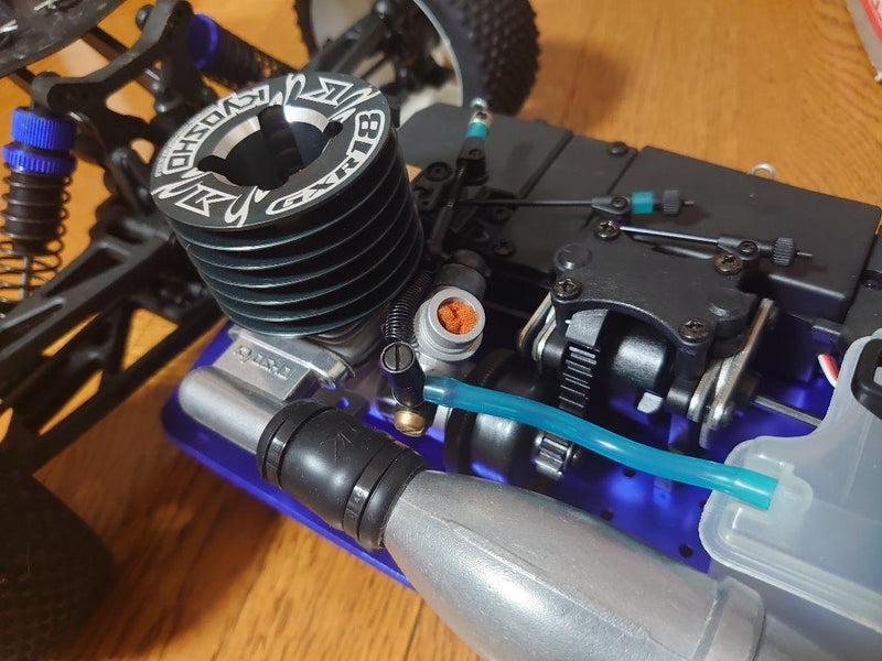 Laden Sie das Bild in Galerie -Viewer, Kyosho DBX 2.0 ReadySet GP Buggy New Unused - Used

