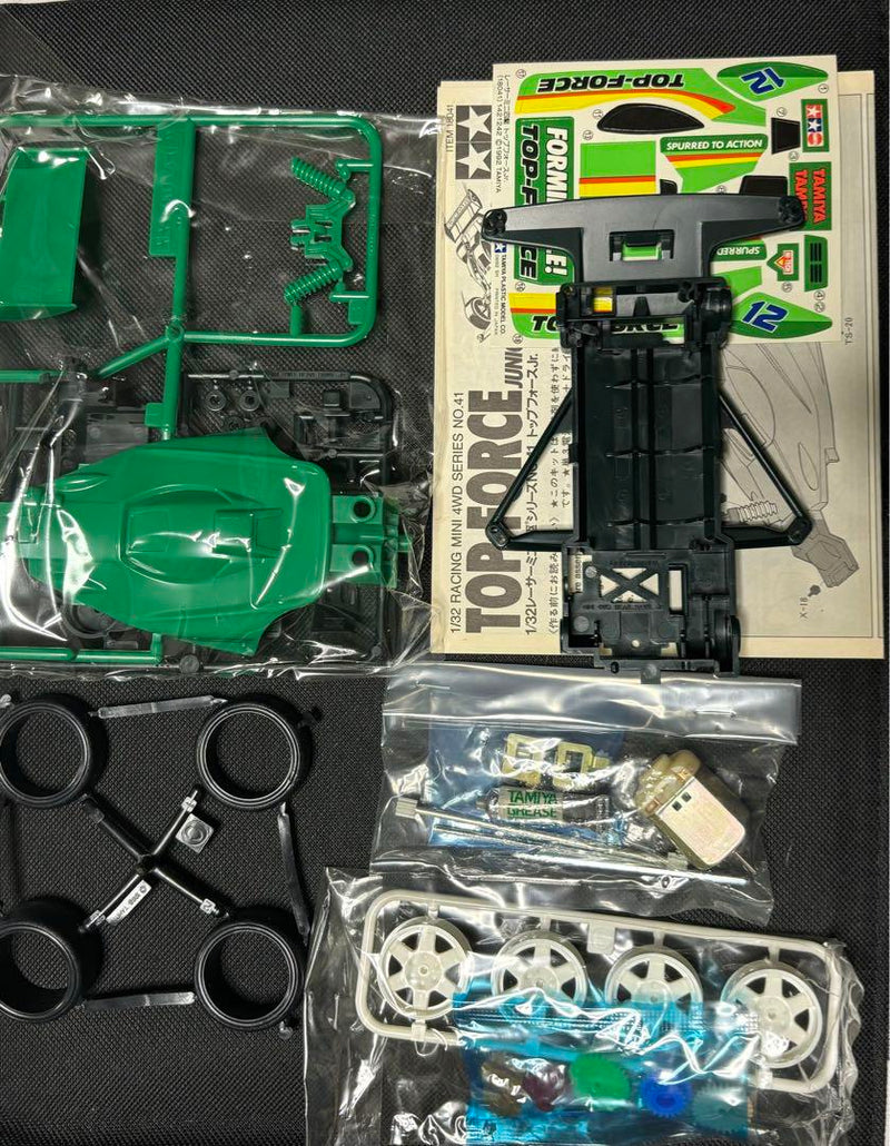 Chargez l&#39;image dans la visionneuse de la galerie, Used Tamiya Top Force Jr. Vintage Mini 4WD Kit Unassembled

