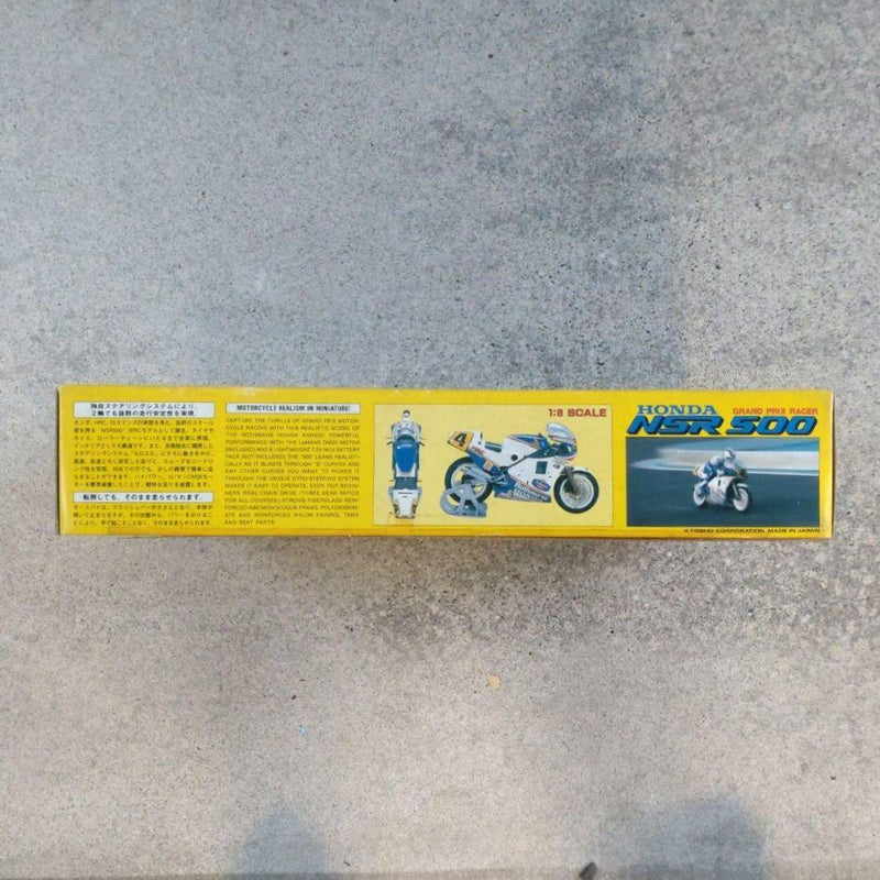 Load image into Gallery viewer, Used Kyosho 1/8 Honda NSR500 Grand Prix Racer Vintage Unassembled Kit

