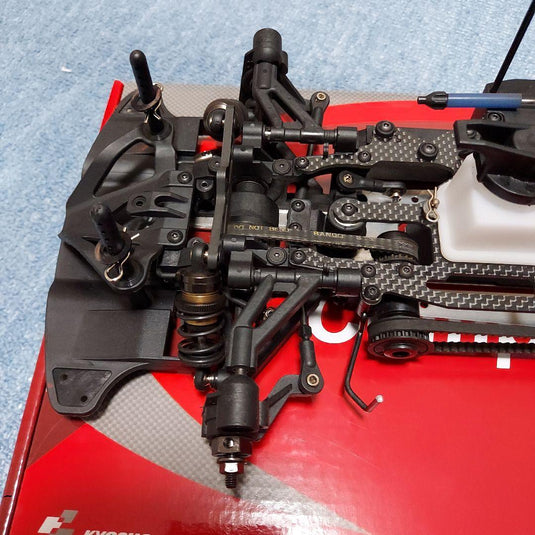Kyosho R4 EVO3 Engine Touring Car Used 10 tanks Good Condition - Used