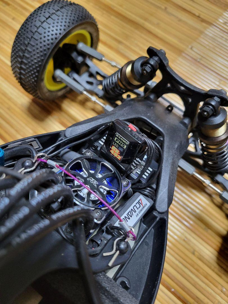 Load image into Gallery viewer, Used Kyosho Ultima RB7 2WD Off-Road Car Used with Sanwa Receiver and Match More Motor
