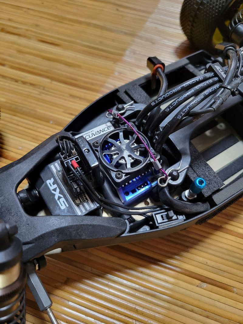 Load image into Gallery viewer, Used Kyosho Ultima RB7 2WD Off-Road Car Used with Sanwa Receiver and Match More Motor
