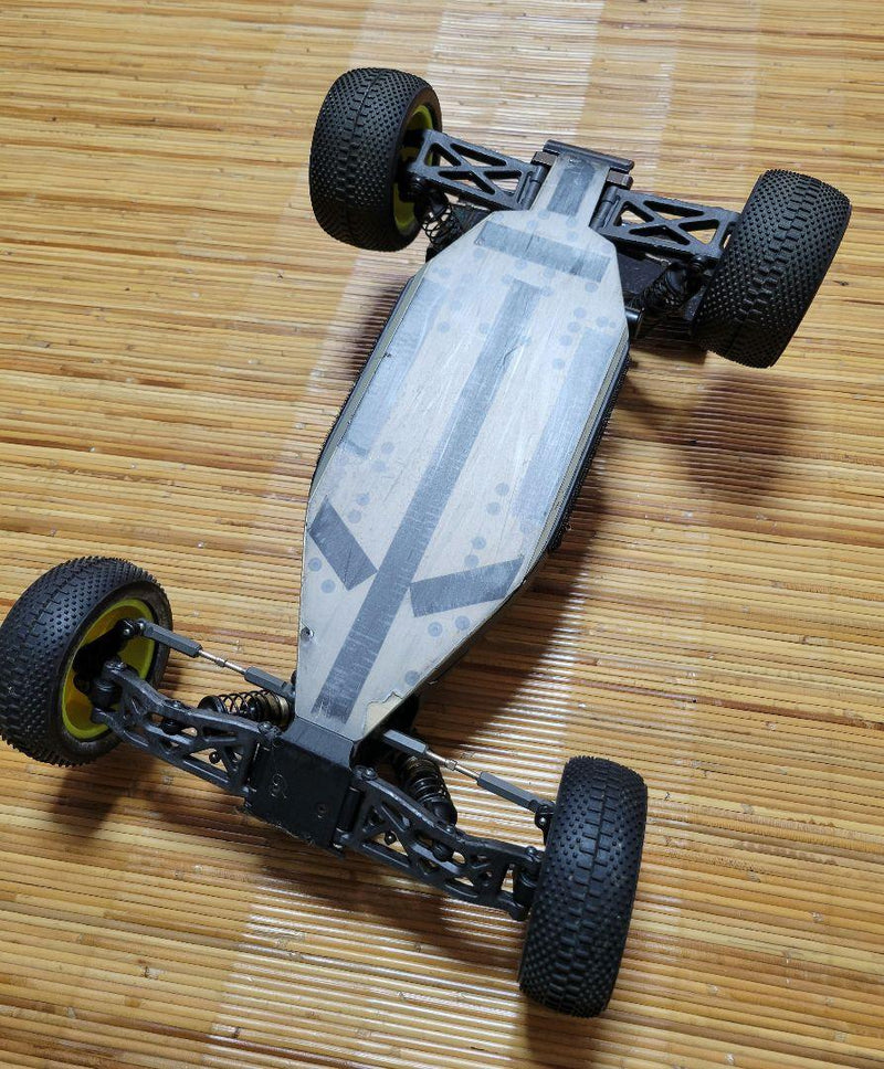 Load image into Gallery viewer, Used Kyosho Ultima RB7 2WD Off-Road Car Used with Sanwa Receiver and Match More Motor
