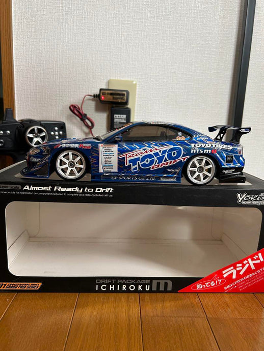 Yokomo Ichiroku M S15 SILVIA 1/16 Drift Car Complete Set - Used