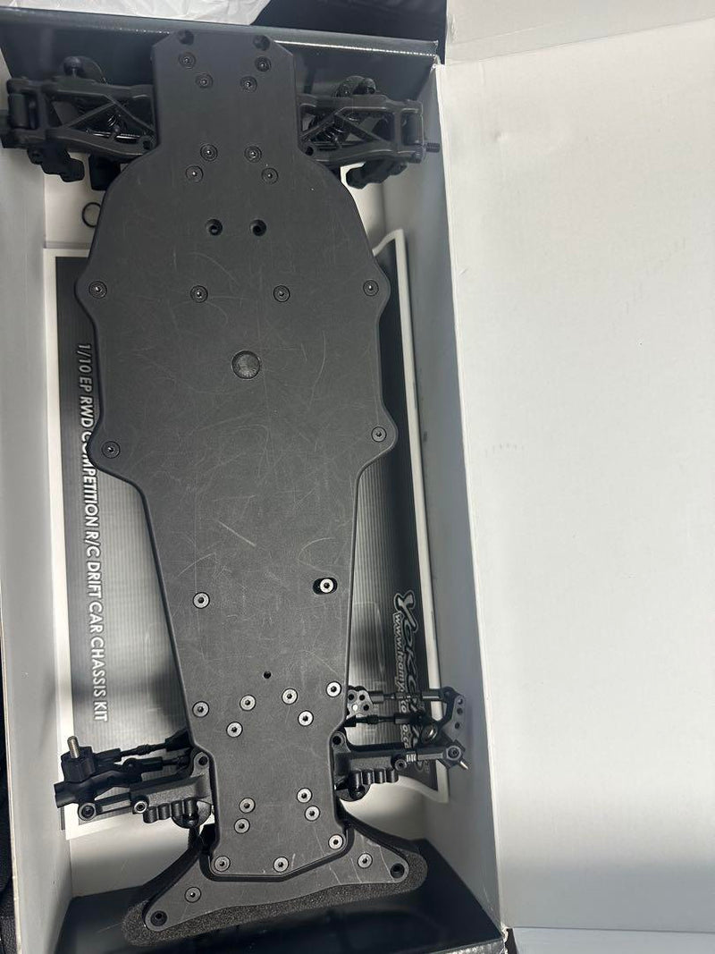 Load image into Gallery viewer, Yokomo YD-2Z &amp; YD-2S Chassis Set with Optional Parts Used - Used
