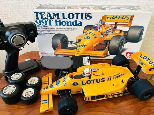 Used Tamiya Lotus 99T Honda Assembled RC Car Set with Futaba Radio & Charger