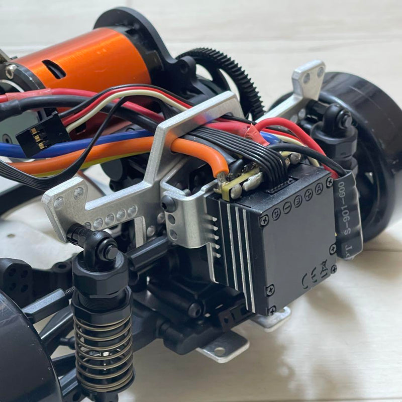 Chargez l&#39;image dans la visionneuse de la galerie, Used Yokomo YD-2Z iLstore Conversion Chassis
