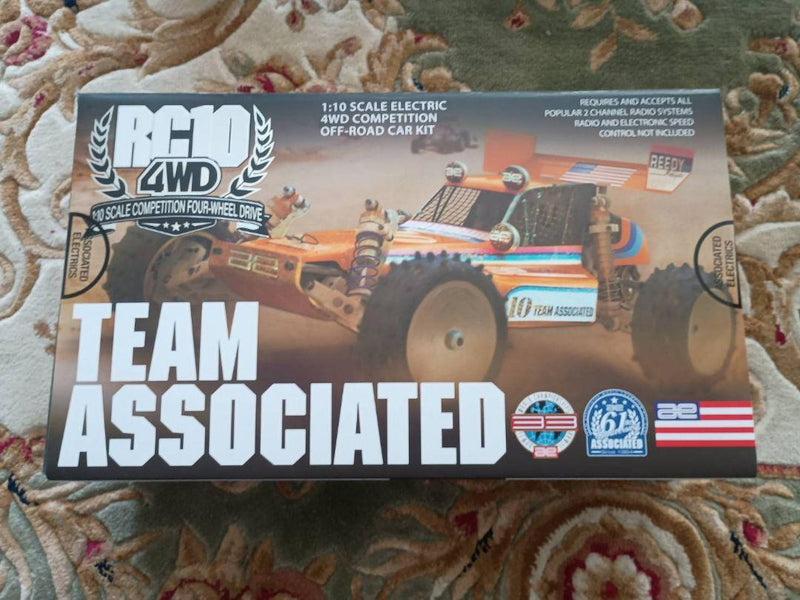 Load image into Gallery viewer, Associated RC10 4WD Kit Unopened Unassembled - Used
