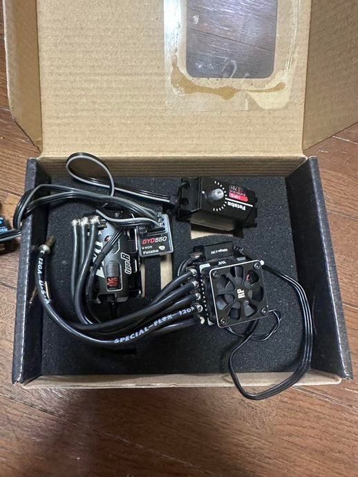 Yokomo & Futaba Electronics Full Set RPX-II ESC DX1T Motor GYD550 CT700 Servo - Used