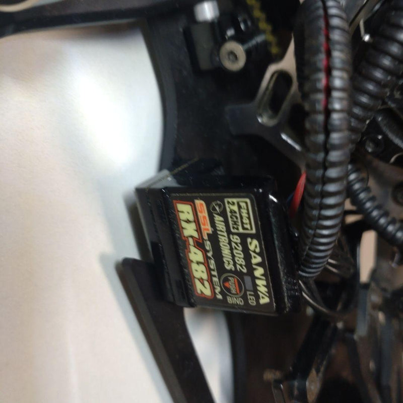 Cargue la imagen en el visor de la galería, Used RC Car Operation Confirmed - Used
