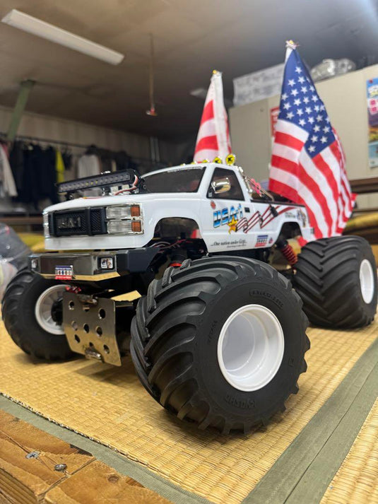 Used Kyosho 1/8 USA-1 Monster Truck RC Car Used with Custom Sound and Lights