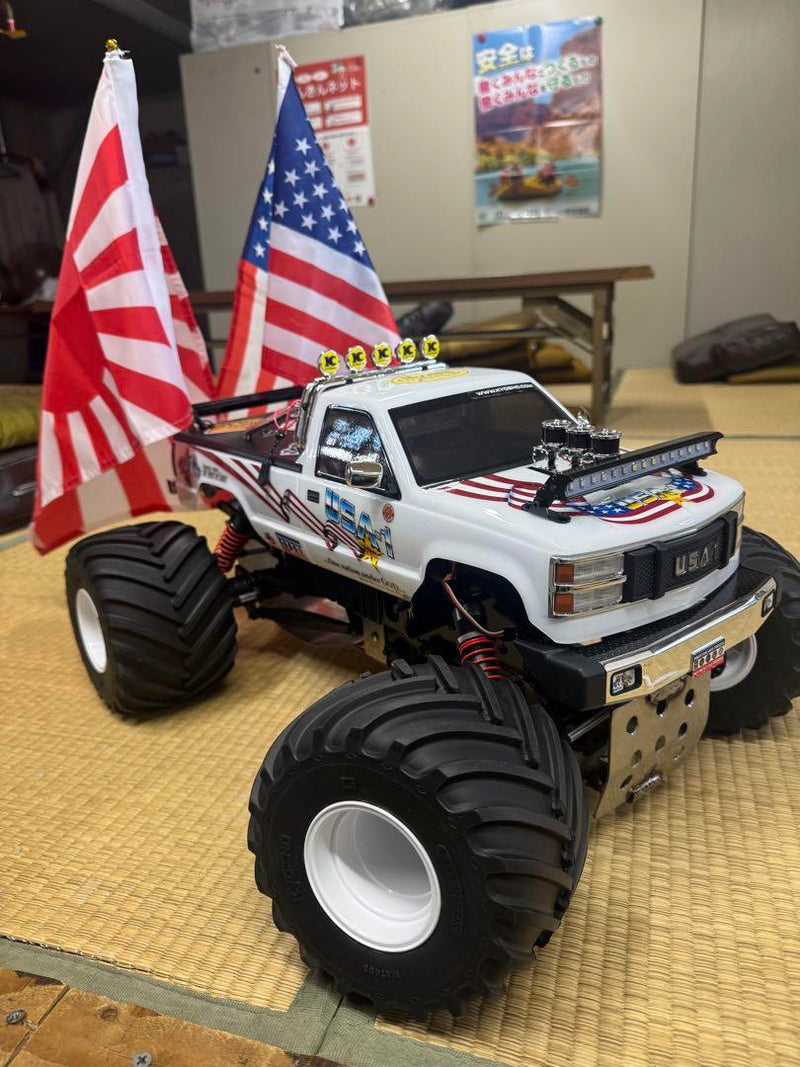 Load image into Gallery viewer, Used Kyosho 1/8 USA-1 Monster Truck RC Car Used with Custom Sound and Lights
