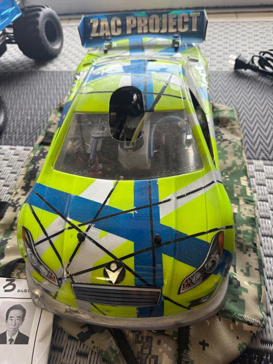 Kyosho V-ONE R4EVO with O.S. Engine & SANWA SRG-HV Servo - Used