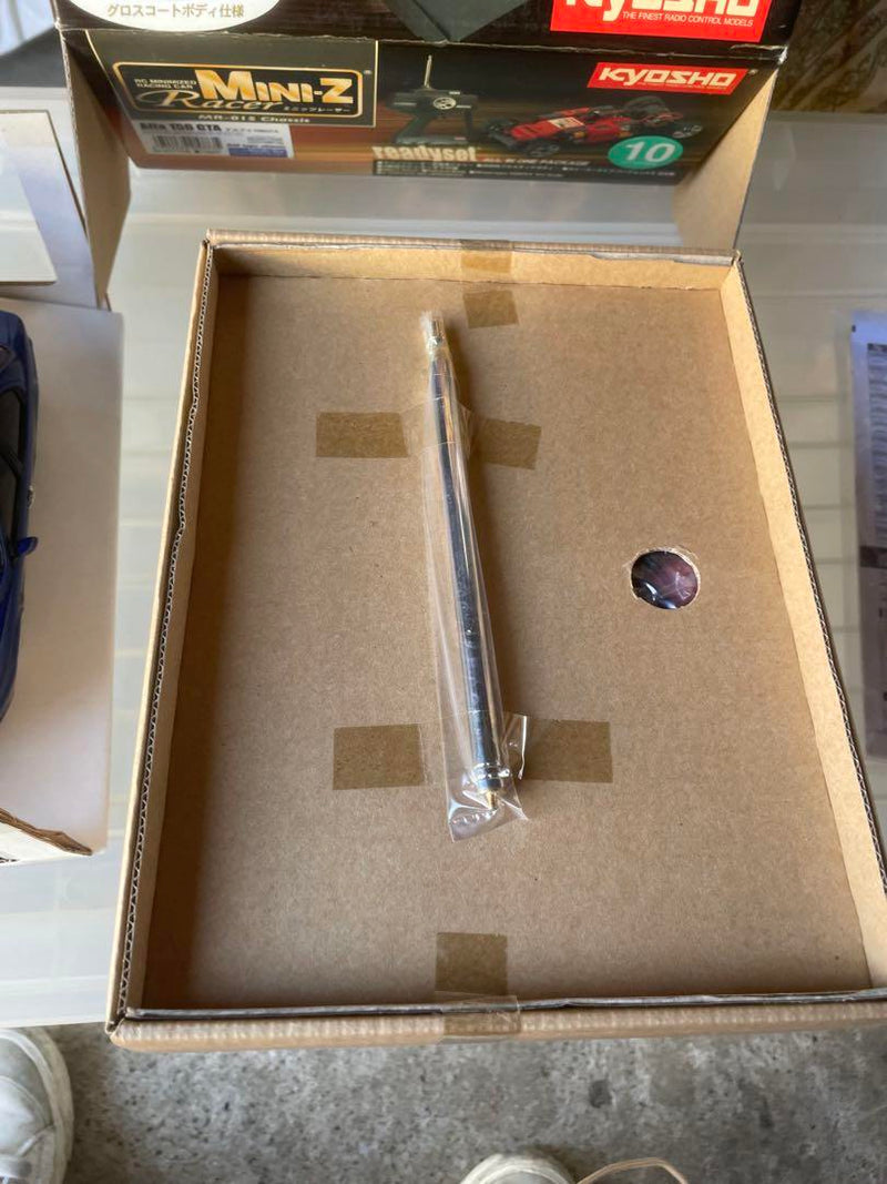 Load image into Gallery viewer, Used Kyosho Mini-Z Racer Alfa Romeo 156 GTA Metallic Blue Unused
