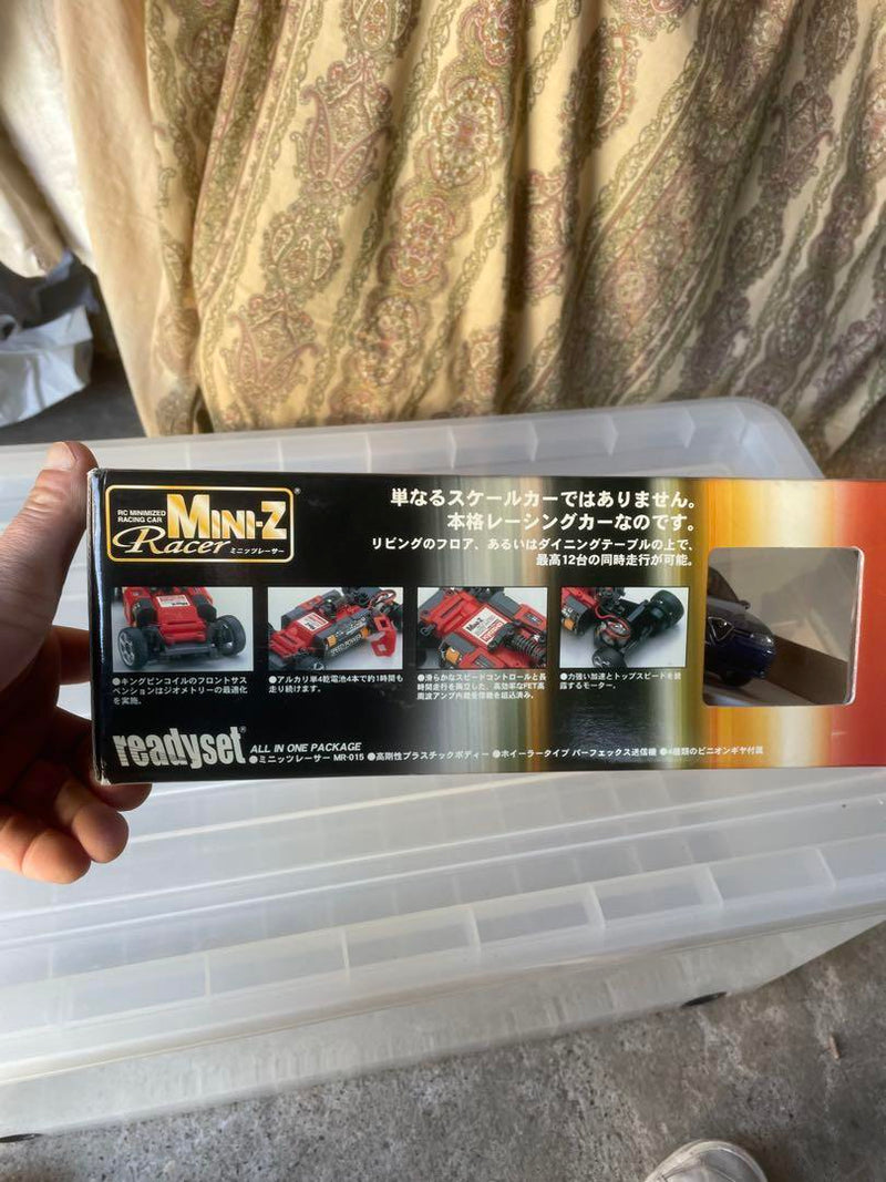 Load image into Gallery viewer, Used Kyosho Mini-Z Racer Alfa Romeo 156 GTA Metallic Blue Unused
