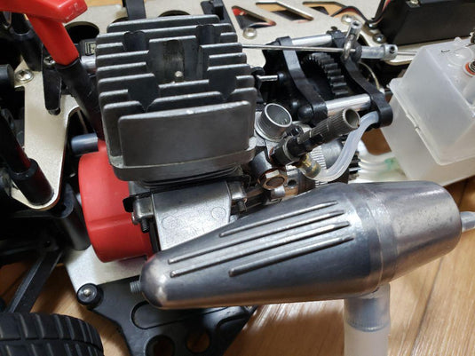 Used Kyosho 1/10 GP Super 10 FW-03 Vintage Engine RC Car