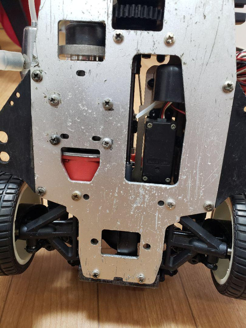 Load image into Gallery viewer, Used Kyosho 1/10 GP Super 10 FW-03 Vintage Engine RC Car
