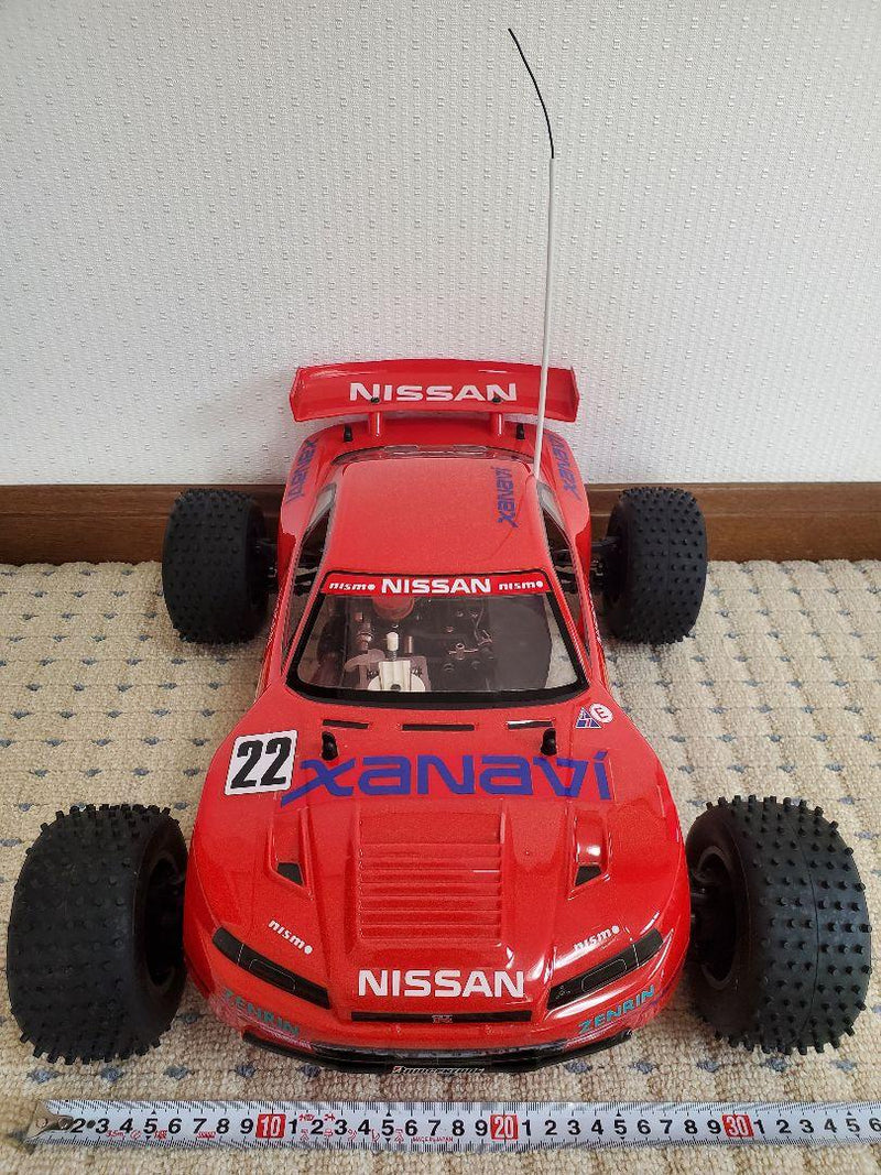 Load image into Gallery viewer, Used Kyosho 1/10 Xanavi Nismo GTR 4WD Engine RC Car Assembled
