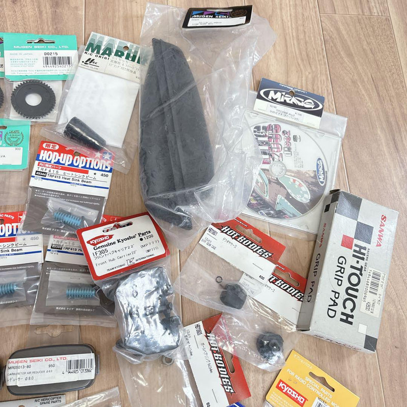 Load image into Gallery viewer, Used Hot Bodies Kyosho Mugen etc. RC Parts Lot Unused
