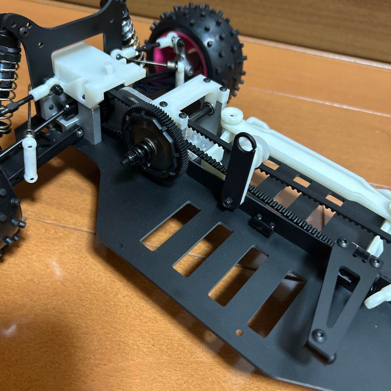 Load image into Gallery viewer, YOKOMO YZ-870c Super Dog Fighter Assembled partially Unused - Used
