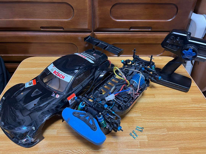 Used Tamiya TT-01E RC Full Set with Many Option Parts and 3 Bodies