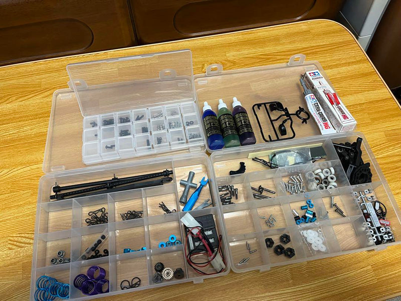 Carica immagine in Galleria Viewer, Used Tamiya TT-01E RC Full Set with Many Option Parts and 3 Bodies
