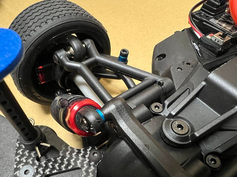 Load image into Gallery viewer, Used Kyosho Hakosuka Skyline 2000GT-R PKGC10 Assembled with Electronics Unused
