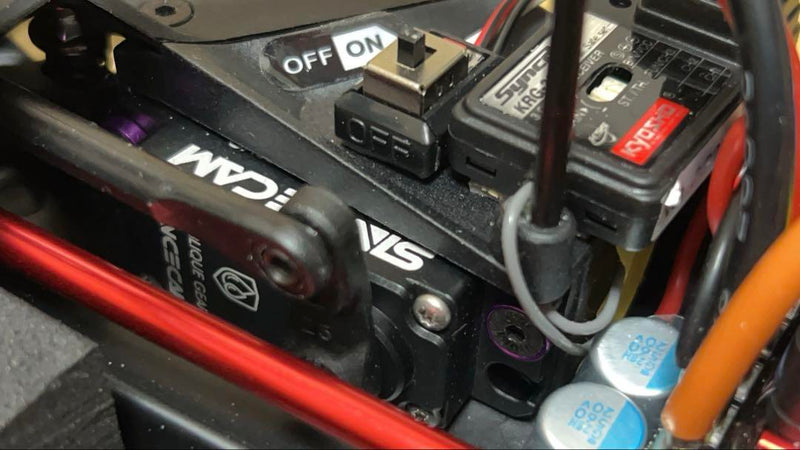Load image into Gallery viewer, Used Kyosho Hakosuka Skyline 2000GT-R PKGC10 Assembled with Electronics Unused
