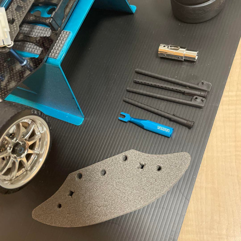 Chargez l&#39;image dans la visionneuse de la galerie, Yokomo Drift Package Drift Master with Propo Motor ESC Chassis Stand Used - Used
