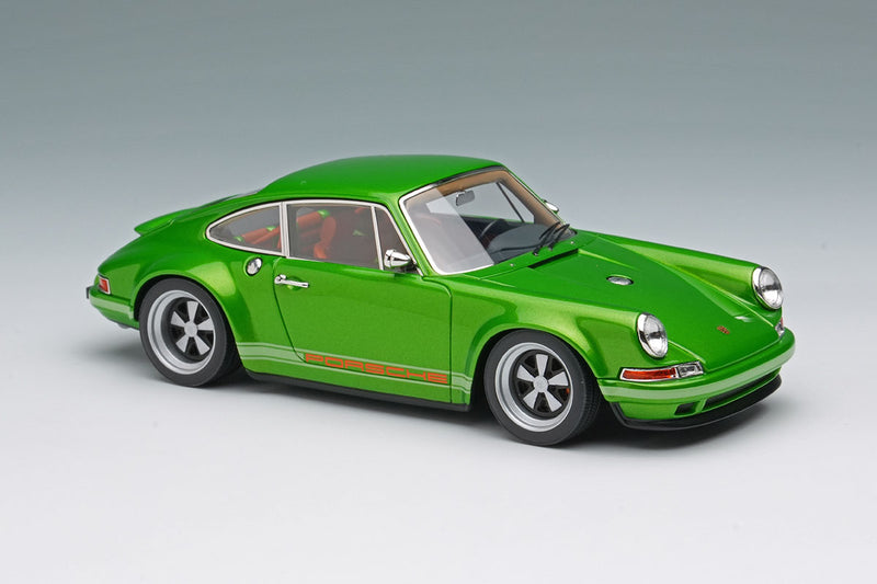 Laden Sie das Bild in Galerie -Viewer, VISION VM111U Singer 911(964) Coupe Kauai Green Metallic Limited 100pcs Make Up 1/43 VM111U
