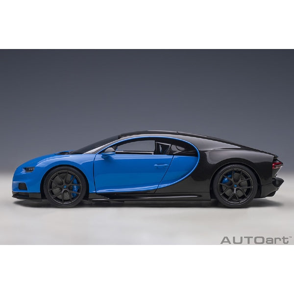 Chargez l&#39;image dans la visionneuse de la galerie, AUTOart 70997 1/18 Bugatti Chiron Sport 2019 bleu français/noir carbone composite moulé sous pression
