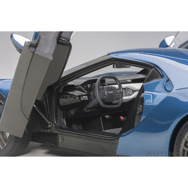 Load image into Gallery viewer, AUTOart 72942 1/18 Ford GT 2017 Metallic Blue Diecast
