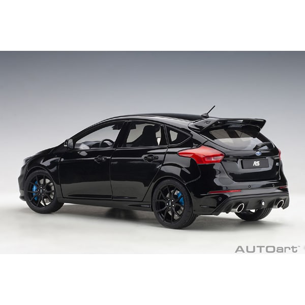 Laden Sie das Bild in Galerie -Viewer, AUTOart 72952 1/18 Ford Focus RS Black Diecast
