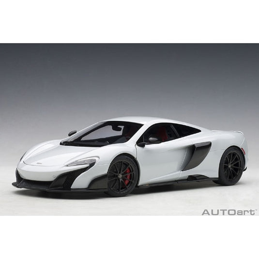 AUTOart 76046 1/18 McLaren 675LT Metallic White Diecast