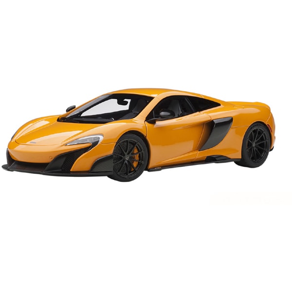 Laden Sie das Bild in Galerie -Viewer, AUTOart 76048 1/18 McLaren 675LT Orange Diecast
