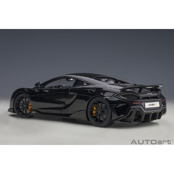 Laden Sie das Bild in Galerie -Viewer, AUTOart 76081 1/18 McLaren 600LT Black with Carbon Roof Diecast
