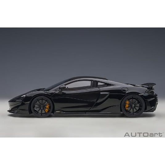 AUTOart 76081 1/18 McLaren 600LT negro con techo de carbono fundido a presión