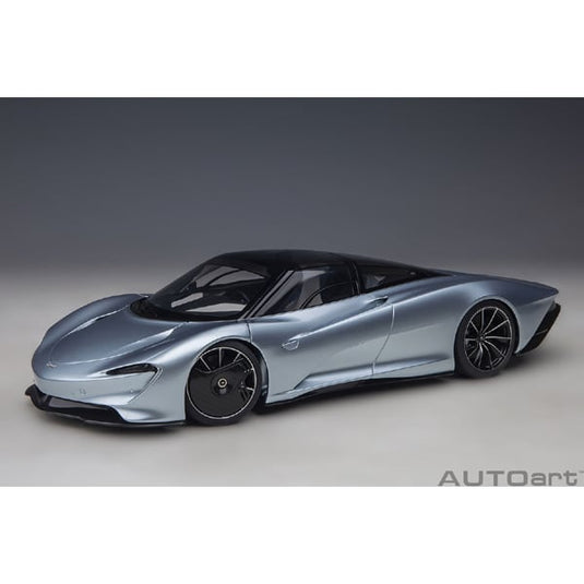 AUTOart 76086 1/18 McLaren Speedtail métallisé bleu clair moulé sous pression