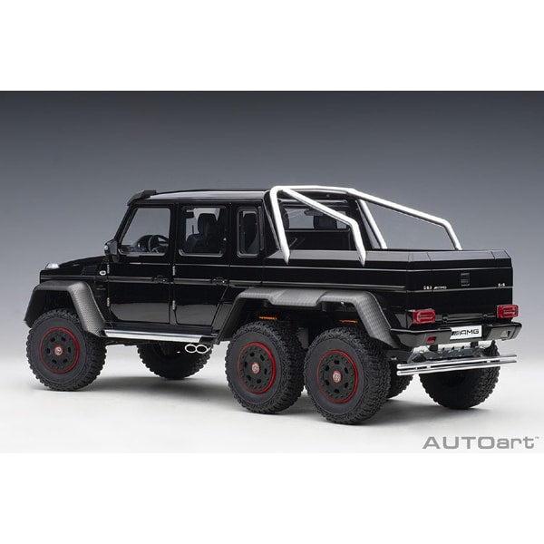 Cargue la imagen en el visor de la galería, AUTOart 76306 1/18 Mercedes-Benz G63 AMG 6x6 negro fundido a presión
